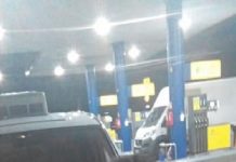 Bătăușii din benzinărie, care au băgat un tânăr în spital, au fost reținuți