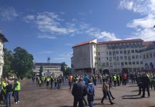 Protestul minerilor ia amploare. Al treilea sindicat din FNME “rupe rândurile” și iese în stradă