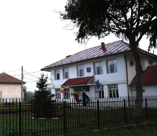 EXCLUSIV. Plic cu bani, găsit între actele de urbanism, la Primăria Bâlteni. Dosar penal pentru mită