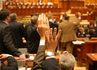 AUDIO/ Fost lider PNL: ”S-au făcut pași serioși pentru alegeri anticipate”