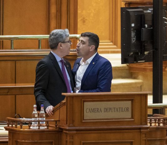 Virgil Popescu anunță „dezvăluiri despre jaful de la Gorj”, după afirmația lui George Simion, că merită cătușe: ”Ai jucat și la Gorj un spectacol de mahala”